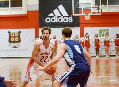 Aleksandar Mitrovic looks to score from the top of the key. (Alexandra Allaire / McGill Tribune)