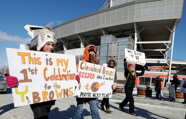 Browns are one loss away from joining 2008 Lions in the 0-16 club