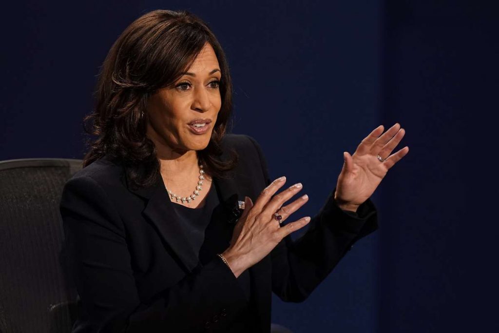 Kamala Harris’ Refusal To Be Interrupted Sets An Empowering Example For ...